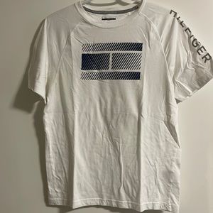 Tommy Tee shirt